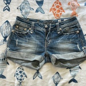 Miss me shorts size 28